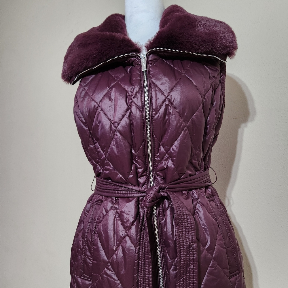 Calvin Klien puffer vest - Picture 4 of 8